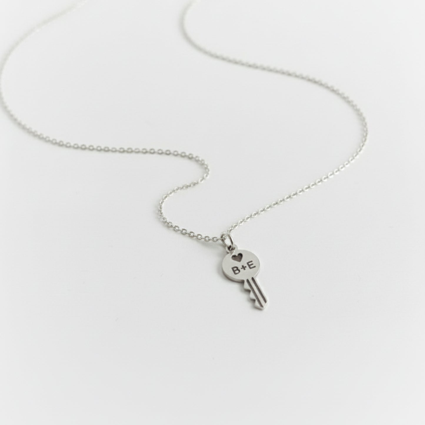 925 Ayar Gümüş Kişiye Özel Anahtar Tasarımlı Kolye