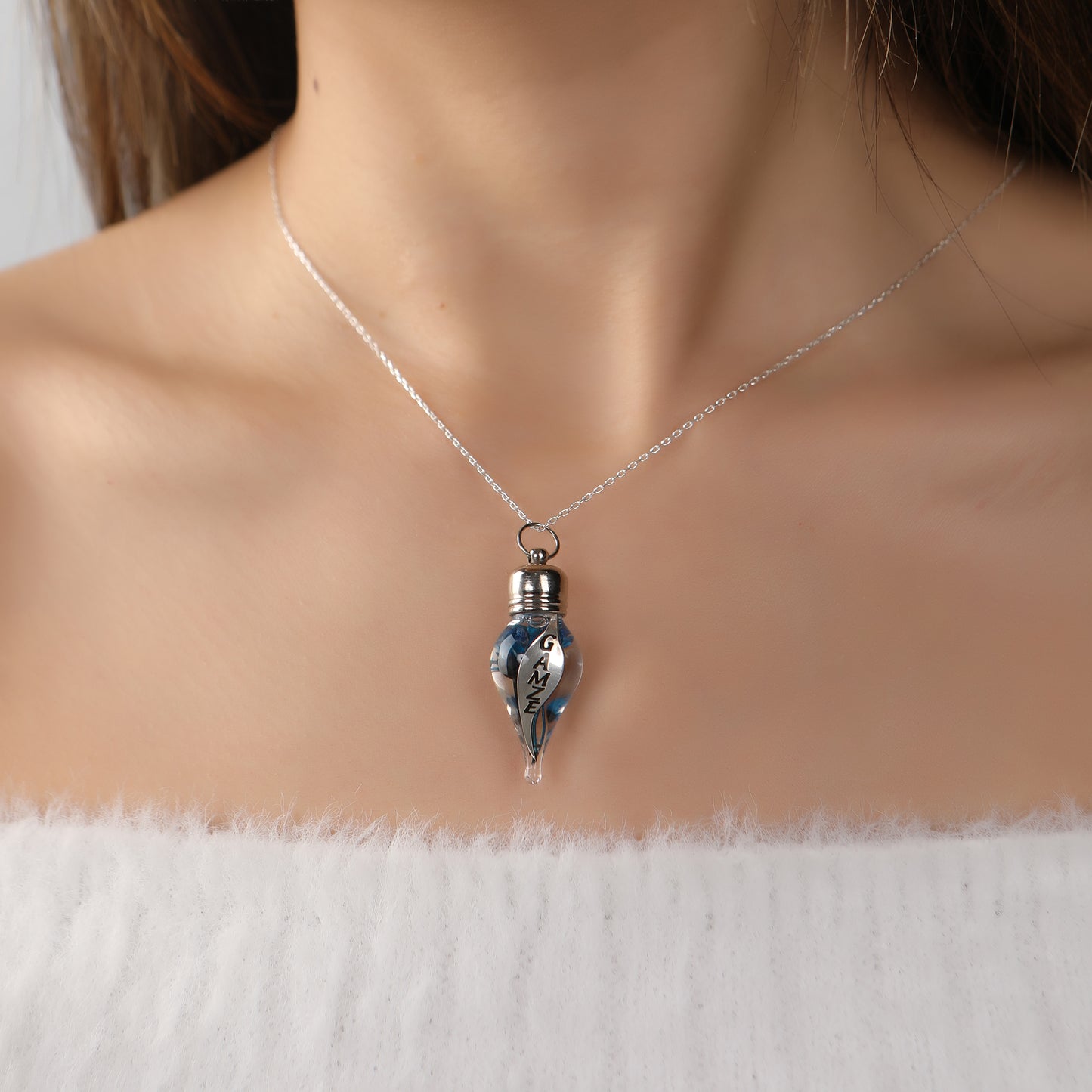 925 Ayar Gümüş Kişiye Özel Fanus Tasarımlı İsimli Kolye