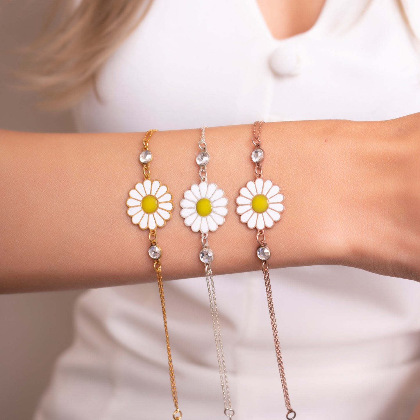 925 Ayar Gümüş Zirkon Taşlı Papatya Tasarımlı Bileklik