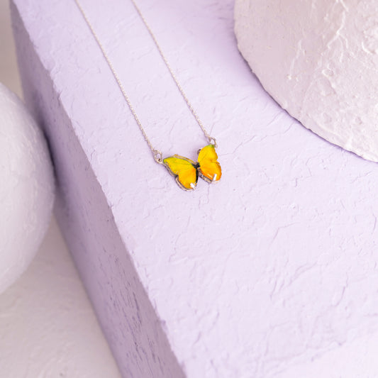 925 Ayar Gümüş Sarı Kelebek Tasarımlı Kolye