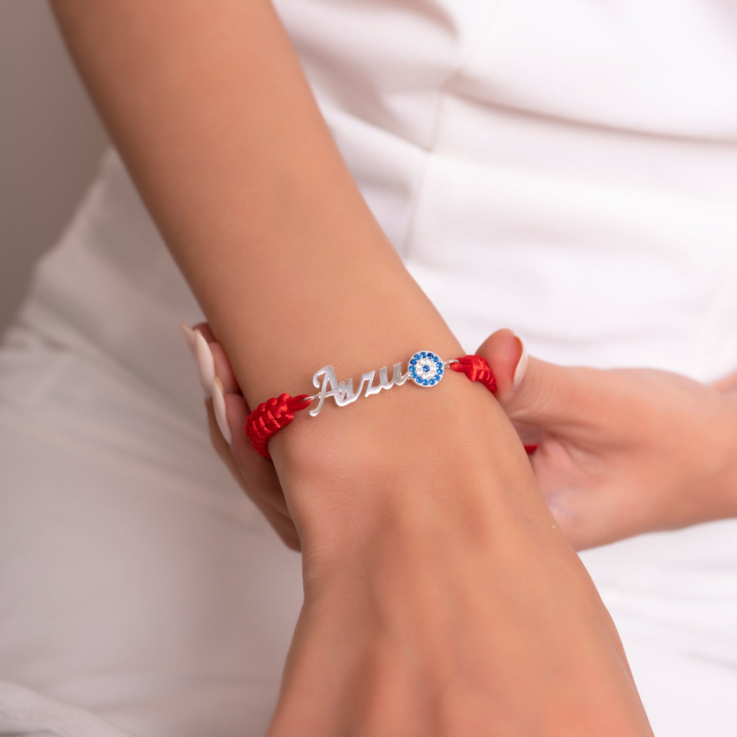 925 Ayar Gümüş Kişiye Özel Nazarlı İsimli İp Bileklik